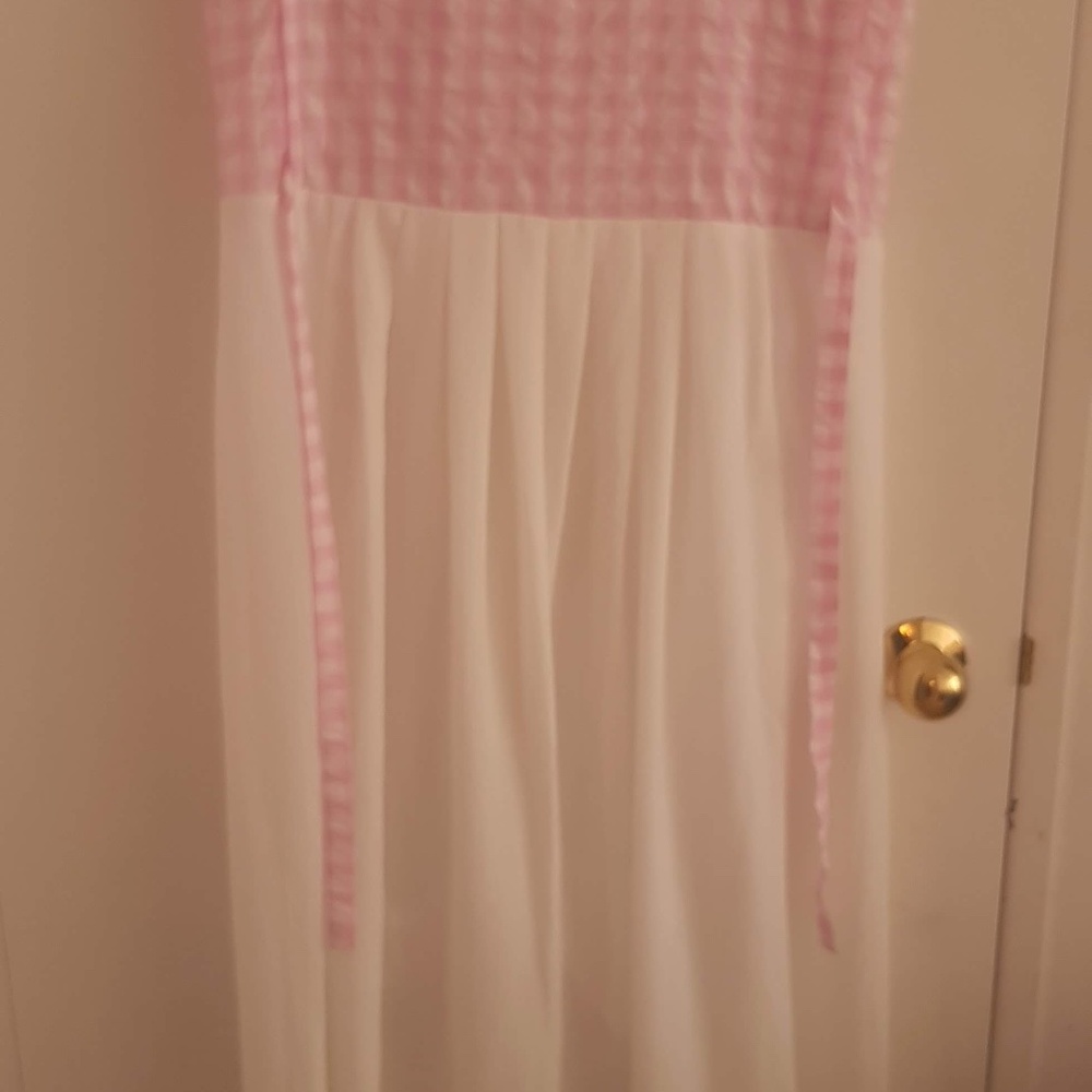 dress - Picture 3 of 9